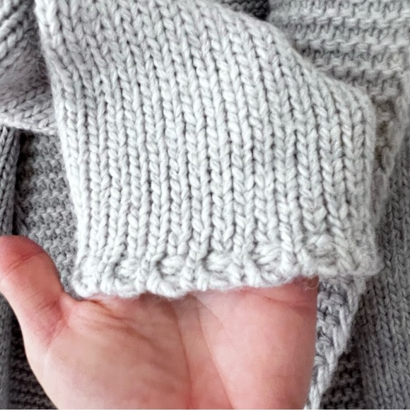 J Jill Chunky Alpaca Blend Cardigan in Dove Gray size Small - Picture 6 of 13